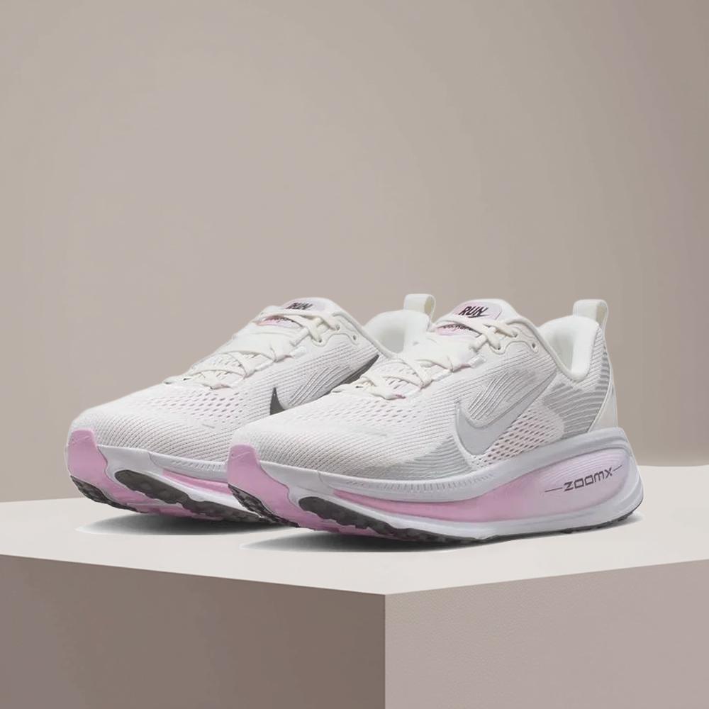 Women Shoes Running Nike - Nike VOMERO 18 Sepatu Lari Wanita