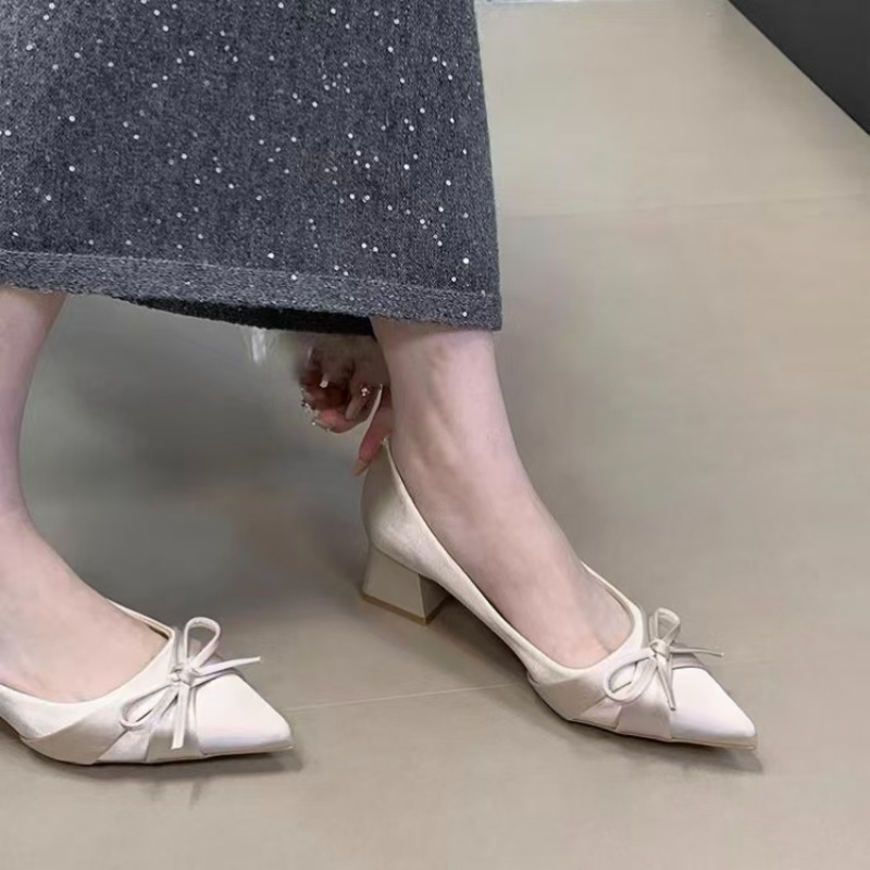 Sepatu Retro Setengah Panjang  - Women'S Shoes In Fashion ulasan dan harga