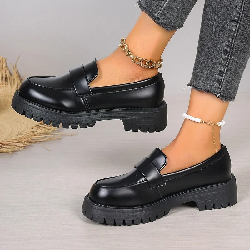 Sepatu Loafer Kulit PU Hitam U - Women Shoes Japan ulasan dan harga