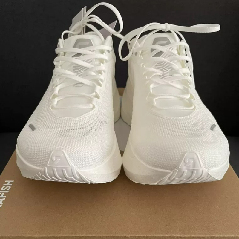 Sepatu Latihan DYNAFISH Untuk  - Women'S Shoes Vs Men'S Size ulasan dan harga
